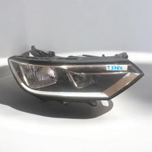 Laden Sie das Bild in den Galerie-Viewer, Frontscheinwerfer VW Passat B8 3G1941006B Halogen Rechts Scheinwerfer Headlight