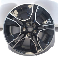 Laden Sie das Bild in den Galerie-Viewer, 1x Alufelge 17 Zoll 7.0" 5x112 45ET 5L0601025R 5L0601025P MA-DAR81 Skoda Superb FEL2068567563cp