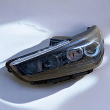 Load image into Gallery viewer, Frontscheinwerfer Hyundai I30 Hatchback 92101-G4120 G4921-21050 LED Links