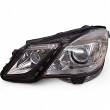 Laden Sie das Bild in den Galerie-Viewer, Frontscheinwerfer Mercedes-Benz W212 A2128205761 Xenon Rechts oder Links SCH5184514750qq