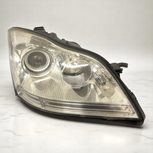 Laden Sie das Bild in den Galerie-Viewer, Frontscheinwerfer Mercedes-Benz W164 X164 Xenon Rechts Scheinwerfer Headlight SCH2554493027eo