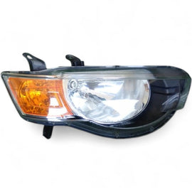 Frontscheinwerfer Mitsubishi Colt I 030124930200 Ein Stück (Rechts oder Links)