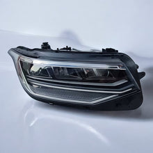 Laden Sie das Bild in den Galerie-Viewer, Frontscheinwerfer VW Tiguan 5NB941036G Rechts Scheinwerfer Headlight