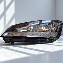 Load image into Gallery viewer, Frontscheinwerfer Skoda Fabia III 6V1941015D Links Scheinwerfer Headlight