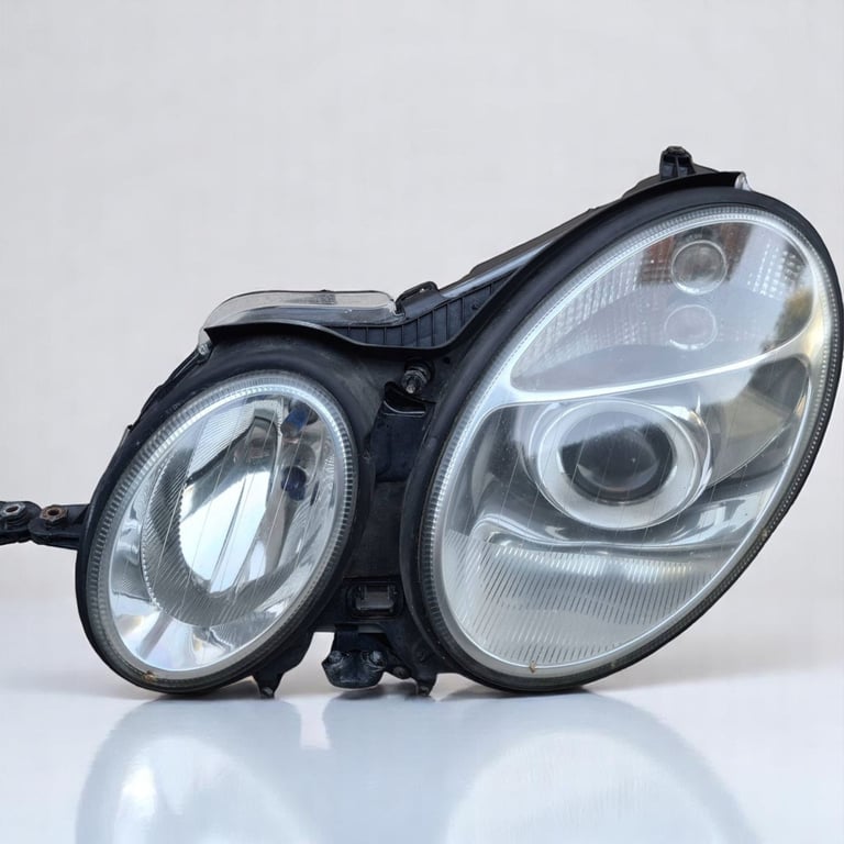 Frontscheinwerfer Mercedes-Benz W211 Bi-Xenon Links Scheinwerfer Headlight SCH2204704373vq
