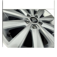 Laden Sie das Bild in den Galerie-Viewer, 1x Alufelge 15 Zoll 5.5&quot; 5x100 40ET Glanz Silber 6F0601025G Seat Ibiza Rim Wheel