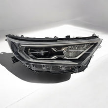 Laden Sie das Bild in den Galerie-Viewer, Frontscheinwerfer Toyota Rav V 4 Rechts Scheinwerfer Headlight SCH1747774763gf