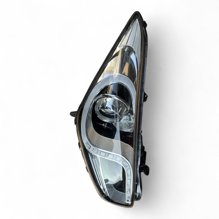 Frontscheinwerfer Hyundai I40 92102-3Z1000 Xenon Rechts Scheinwerfer Headlight SCH4660506588vv