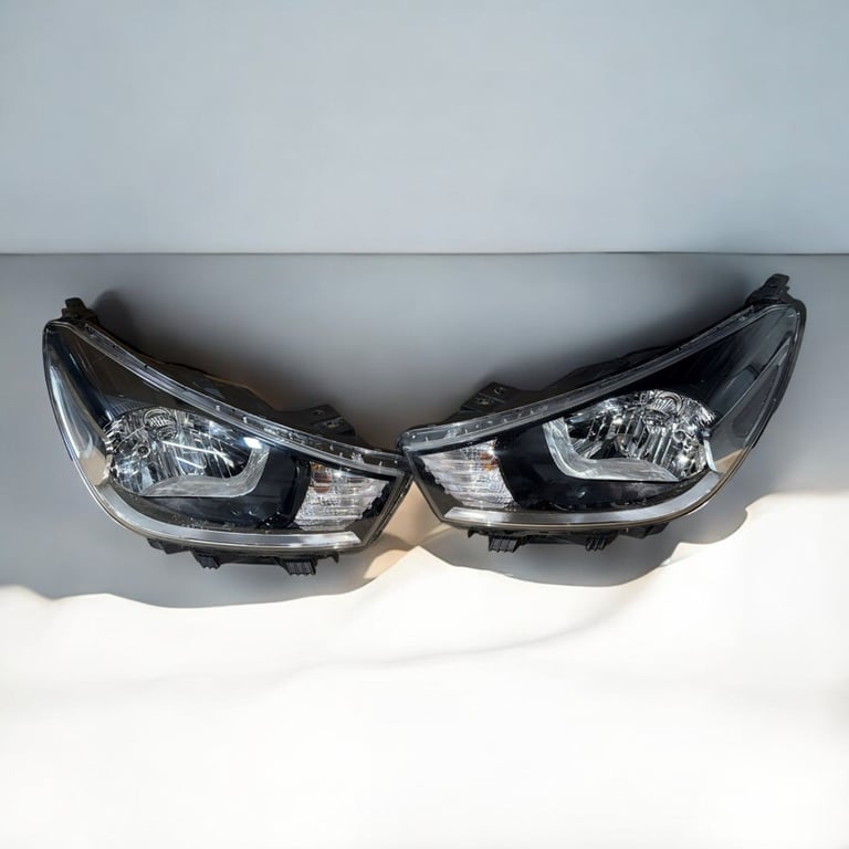 Frontscheinwerfer Kia Rio Ein Stück (Rechts oder Links) Scheinwerfer Headlight