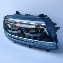 Load image into Gallery viewer, Frontscheinwerfer VW Tiguan 5NB941082A 030110123600 LED Rechts Headlight