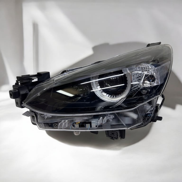 Frontscheinwerfer Mazda 2 D43N-51040 LED Links Scheinwerfer Headlight
