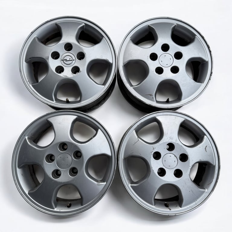 4x Alufelge 15 Zoll 6.0" 5x110 49ET Glanz Silber Opel Astra Rim Wheel