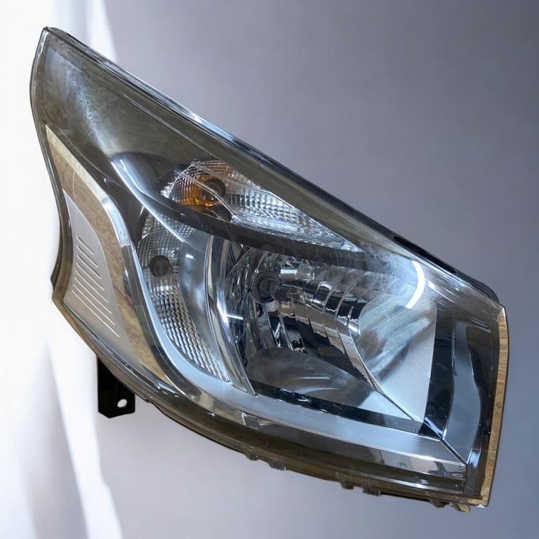 Frontscheinwerfer Renault Trafic III 260105469R Rechts Scheinwerfer Headlight