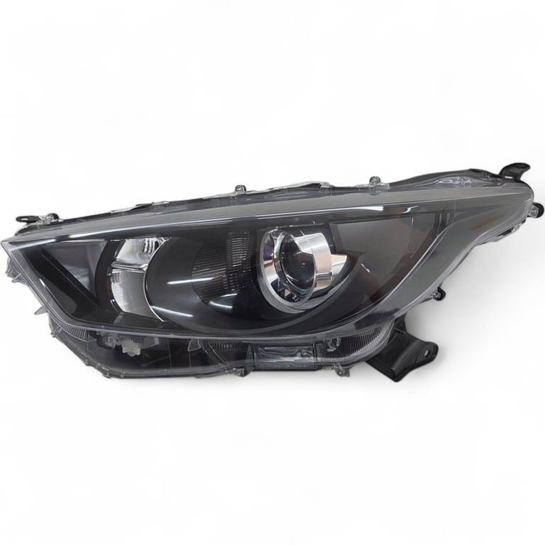 Frontscheinwerfer Toyota 4 Yaris EUK0-6 Ein Stück (Rechts oder Links) Headlight