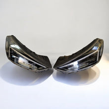 Load image into Gallery viewer, Frontscheinwerfer Hyundai Tucson 92102D7700 92101D7700 Rechts oder Links