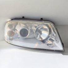 Laden Sie das Bild in den Galerie-Viewer, Frontscheinwerfer Seat Alhambra Sharan 7M3941016AC Xenon Rechts Headlight