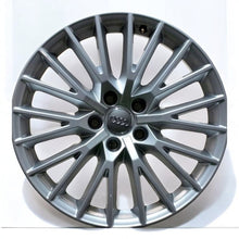 Laden Sie das Bild in den Galerie-Viewer, 1x Alufelge 18 Zoll 8.5&quot; 5x112 50ET Glanz Silber 8S0601025 Audi Rim Wheel