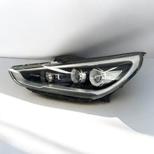 Laden Sie das Bild in den Galerie-Viewer, Frontscheinwerfer Hyundai I30 LED Links Scheinwerfer Headlight