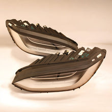 Laden Sie das Bild in den Galerie-Viewer, Frontscheinwerfer Tesla X LED Ein Stück (Rechts oder Links) Headlight