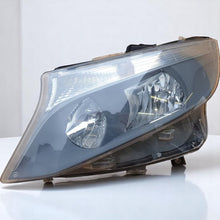 Laden Sie das Bild in den Galerie-Viewer, Frontscheinwerfer Mercedes-Benz Vito W447 A4479065800 Links Headlight