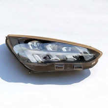 Laden Sie das Bild in den Galerie-Viewer, Frontscheinwerfer Ford Focus MX7B-13E014-ED Rechts Scheinwerfer Headlight