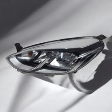 Laden Sie das Bild in den Galerie-Viewer, Frontscheinwerfer Ford Fiesta L1BB-13E015-LB Links Scheinwerfer Headlight SCH6308939515zd