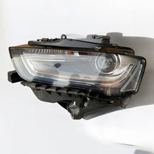 Load image into Gallery viewer, Frontscheinwerfer Audi A4 B8 8K0941005 Xenon Links Scheinwerfer Headlight