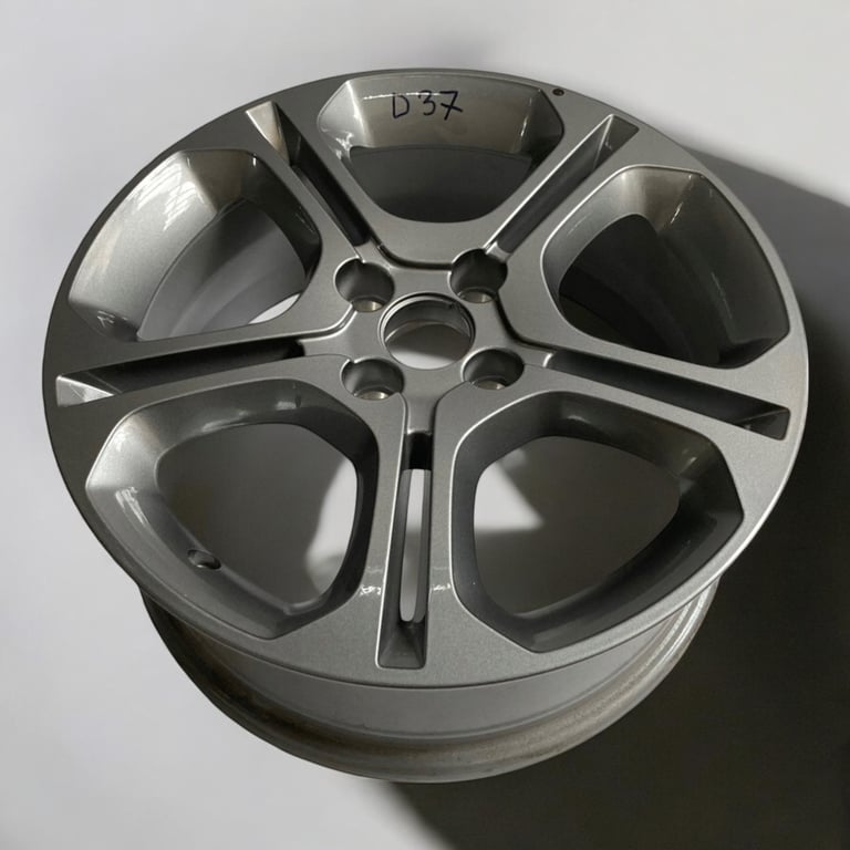 1x Alufelge 16 Zoll 6.5" 4x100 37ET Glanz Graphit 403000617 Nissan Micra K14