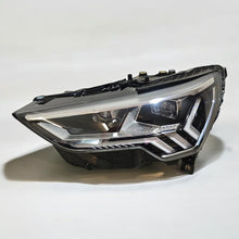 Laden Sie das Bild in den Galerie-Viewer, Frontscheinwerfer Audi Q3 83A941035 LED Links Scheinwerfer Headlight