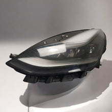 Laden Sie das Bild in den Galerie-Viewer, Frontscheinwerfer Tesla 3 1514952-00-C Full LED Links Scheinwerfer Headlight