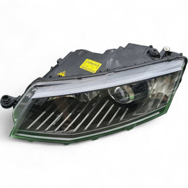 Frontscheinwerfer Skoda Octavia III 5E1941015B Xenon Rechts oder Links SCH1433612651hw