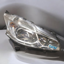 Laden Sie das Bild in den Galerie-Viewer, Frontscheinwerfer Peugeot 208 980222180 89905648 Rechts Scheinwerfer Headlight