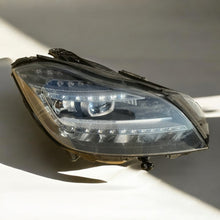 Load image into Gallery viewer, Frontscheinwerfer Mercedes-Benz A2188202259 030125923218 LED Rechts Headlight