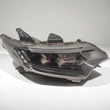 Laden Sie das Bild in den Galerie-Viewer, Frontscheinwerfer Mitsubishi Outlander III 8301D3-32 LED Rechts Headlight