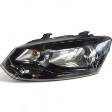Load image into Gallery viewer, Frontscheinwerfer VW Polo 6R1941015E Links Scheinwerfer Headlight SCH3349379907ts