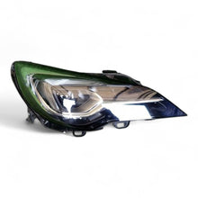 Laden Sie das Bild in den Galerie-Viewer, Frontscheinwerfer Opel Astra 39218026 Rechts Scheinwerfer Headlight SCH9382421575zw