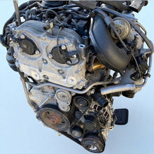 Laden Sie das Bild in den Galerie-Viewer, Motor Mercedes-Benz 282914 1.3 50TKm Benzin Engine Komplett