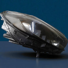 Laden Sie das Bild in den Galerie-Viewer, Frontscheinwerfer Mercedes-Benz 2479062003 Rechts Scheinwerfer Headlight SCH3477872070di