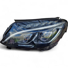 Laden Sie das Bild in den Galerie-Viewer, Frontscheinwerfer Mercedes-Benz T-Model S205 A2059068701 030128423104 LED Links