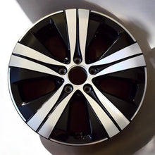 Load image into Gallery viewer, 1x Alufelge 17 Zoll 7.0&quot; 5x112 44,5ET A2064017100 Mercedes-Benz W206 Rim Wheel