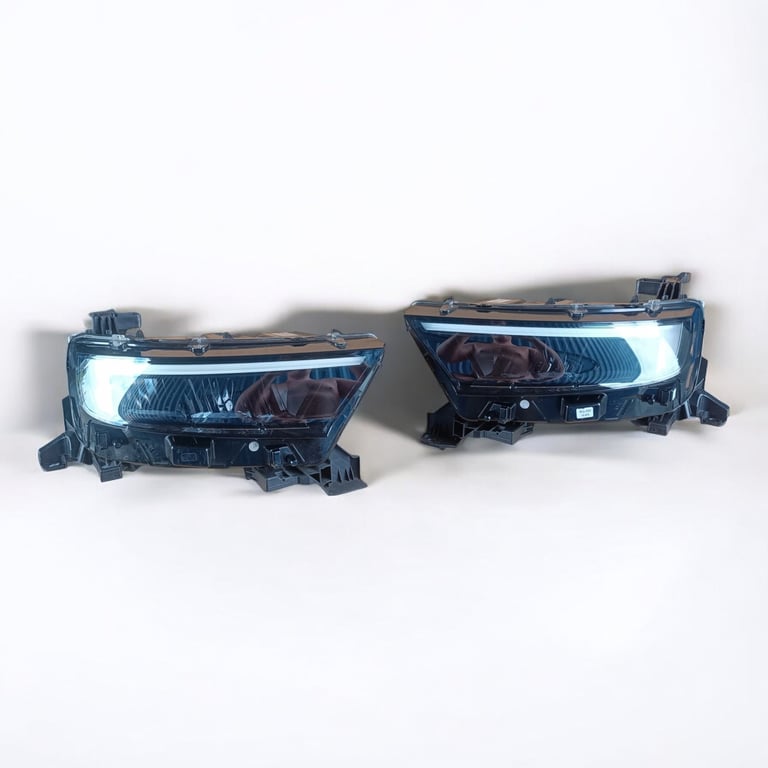 Frontscheinwerfer Opel Mokka 9837331880 9834007980 LED Rechts oder Links