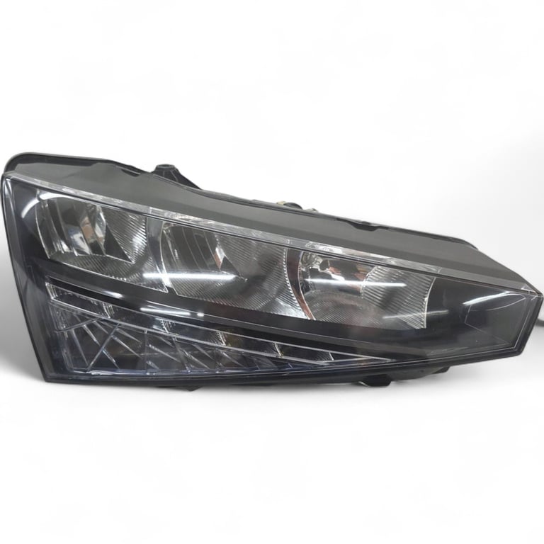 Frontscheinwerfer Skoda Scala 657941016 Full LED Rechts Scheinwerfer Headlight SCH6263029160mm