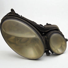 Load image into Gallery viewer, Frontscheinwerfer Mercedes-Benz W211 5DV00829000 Xenon Rechts oder Links SCH4053282165nd