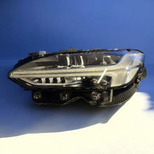 Load image into Gallery viewer, Frontscheinwerfer Volvo V90 Cross Country 32404735 LED Links Headlight SCH4617199255uc