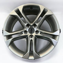 Laden Sie das Bild in den Galerie-Viewer, 1x Alufelge 18 Zoll 8.0&quot; 5x108 27ET Glanz Silber 9688278377 Peugeot Rim Wheel