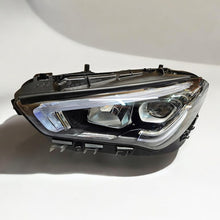 Load image into Gallery viewer, Frontscheinwerfer Mercedes-Benz Cla X118 A1189062500 LED Links Headlight