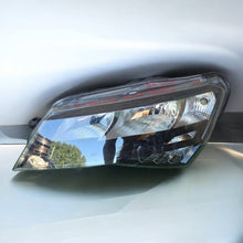 Laden Sie das Bild in den Galerie-Viewer, Frontscheinwerfer Skoda Superb III 3V1941015 Links Scheinwerfer Headlight