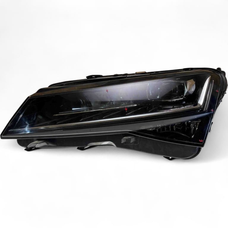 Frontscheinwerfer Skoda Superb III 3V1941015D LED Rechts Scheinwerfer Headlight