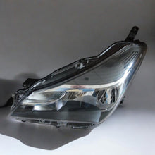 Load image into Gallery viewer, Frontscheinwerfer Toyota Yaris LED Links Scheinwerfer Headlight