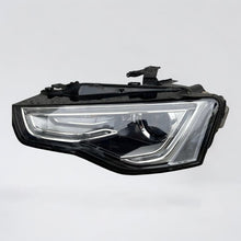 Laden Sie das Bild in den Galerie-Viewer, Frontscheinwerfer Audi A5 8T0941031 Xenon Links Scheinwerfer Headlight